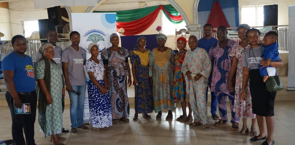 December Christmas Gifts to People in Ifo Zone, Ogun State