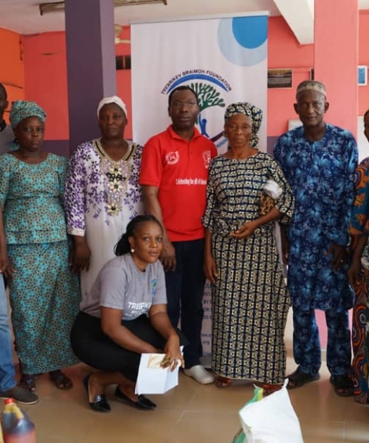 December Christmas Gifts to People in Abeokuta Zone, Ogun State